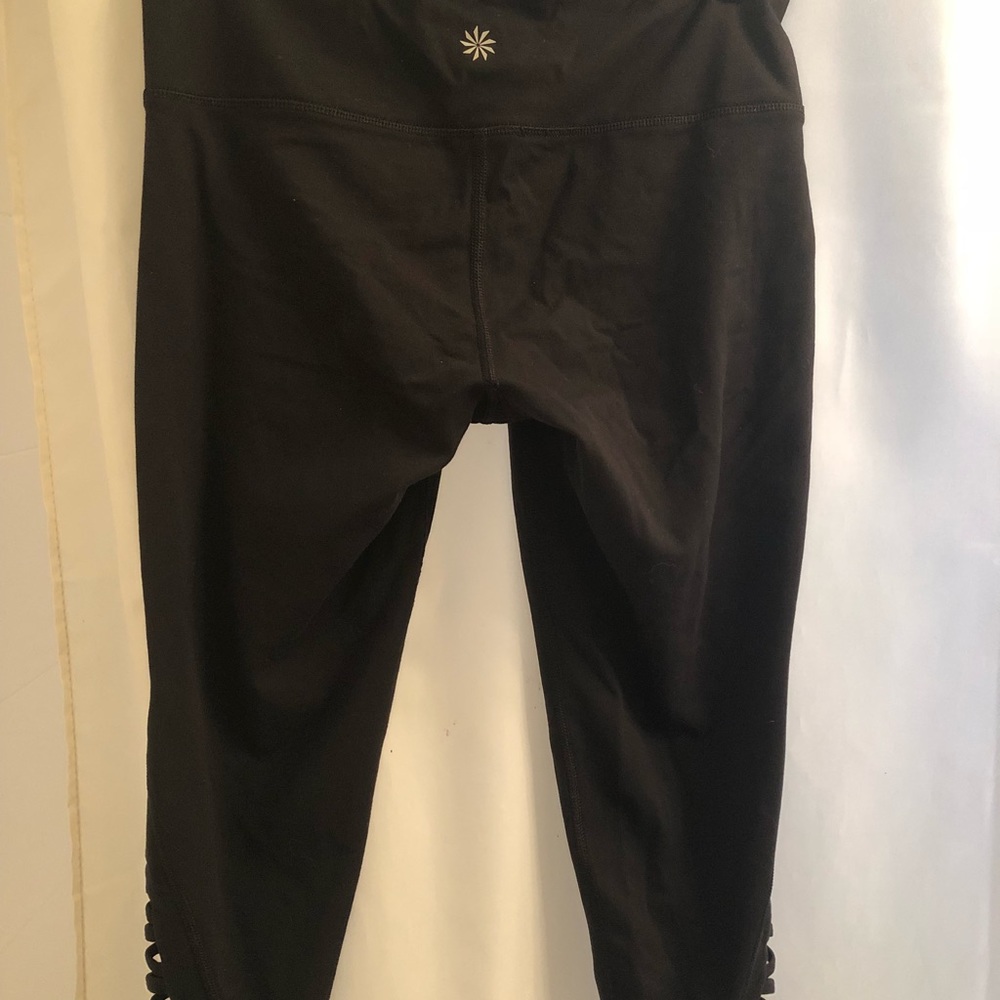 Athleta Capri Cutout